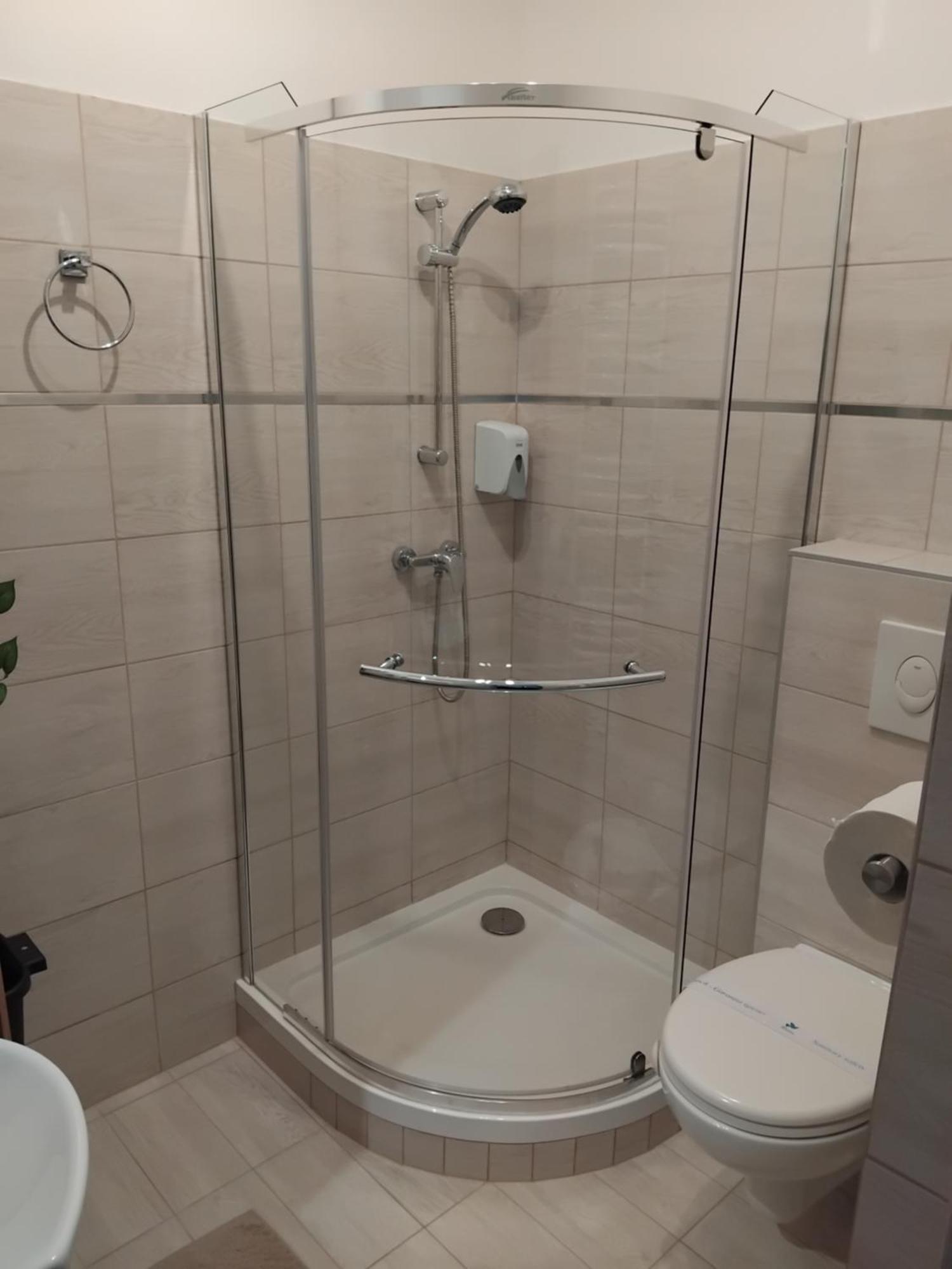 Szent Benedek Apartman Appartement Fot Buitenkant foto